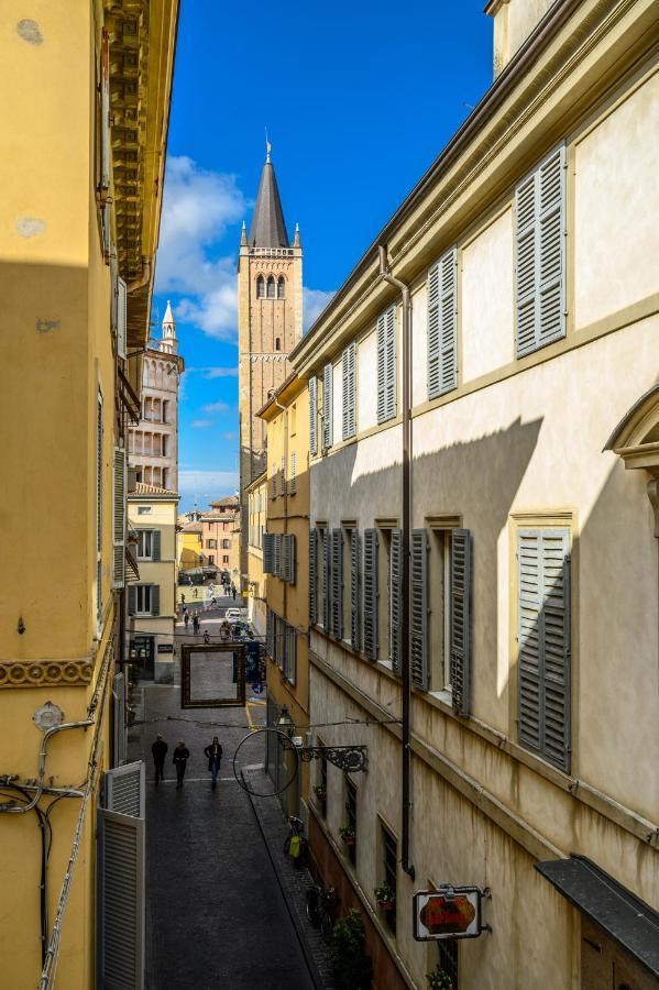 파르마 Le Finestre Sul Borgo 2 아파트 외부 사진